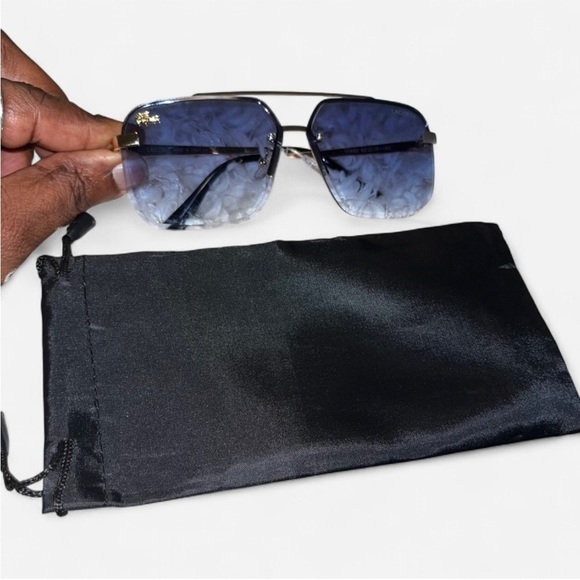 Lacoste Blue and Black Men's Sunglasses - Picture 1 of 2